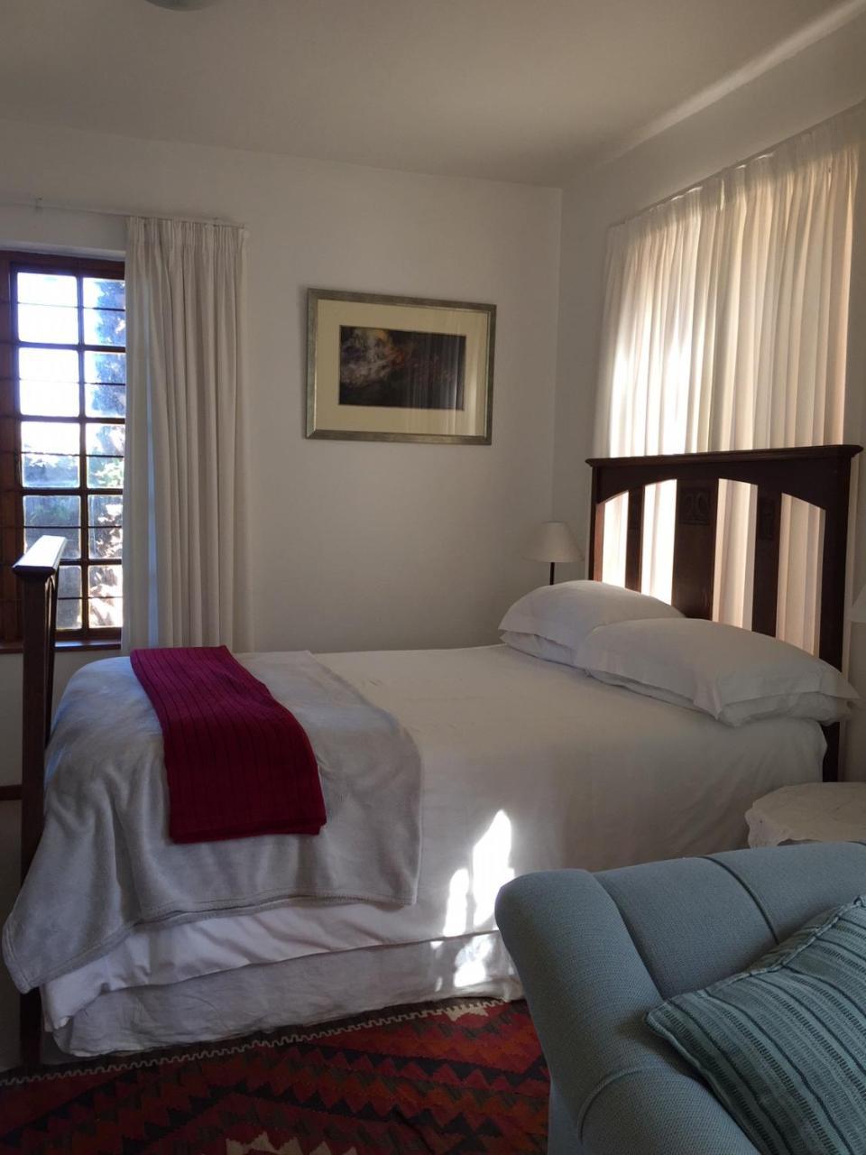 Haven Of Peace And Garden Cottage Херманус Екстериор снимка